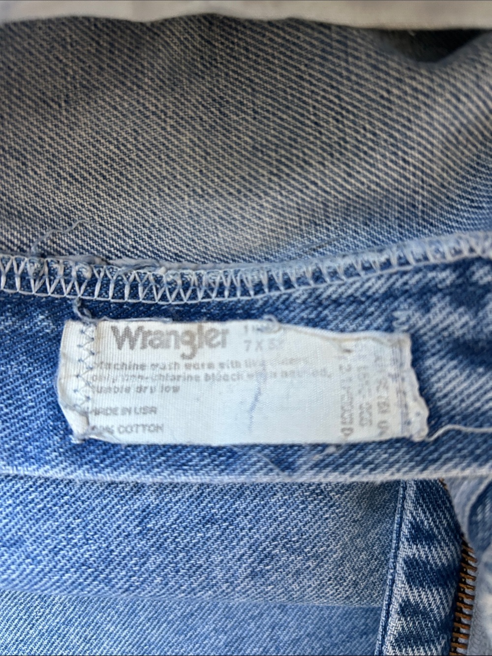 Wrangler Straight Leg Jean Size 26 - Picture 8 of 11
